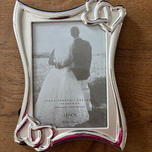 Lenox Wedding Promises silver-plated picture frame - holds 5x7 picture